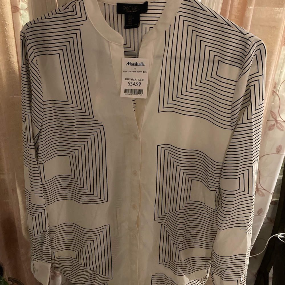 RACHEL Rachel Roy White and Black Geometric Blouse